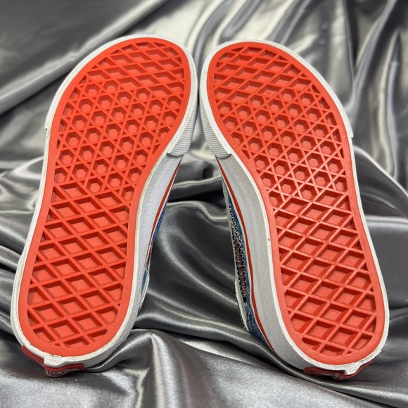 VANS Unisex Sneakers Youth Sz 11.5 Cobra‎ Kai Blue Eagle Fang Logo Karate Skater - Picture 15 of 16